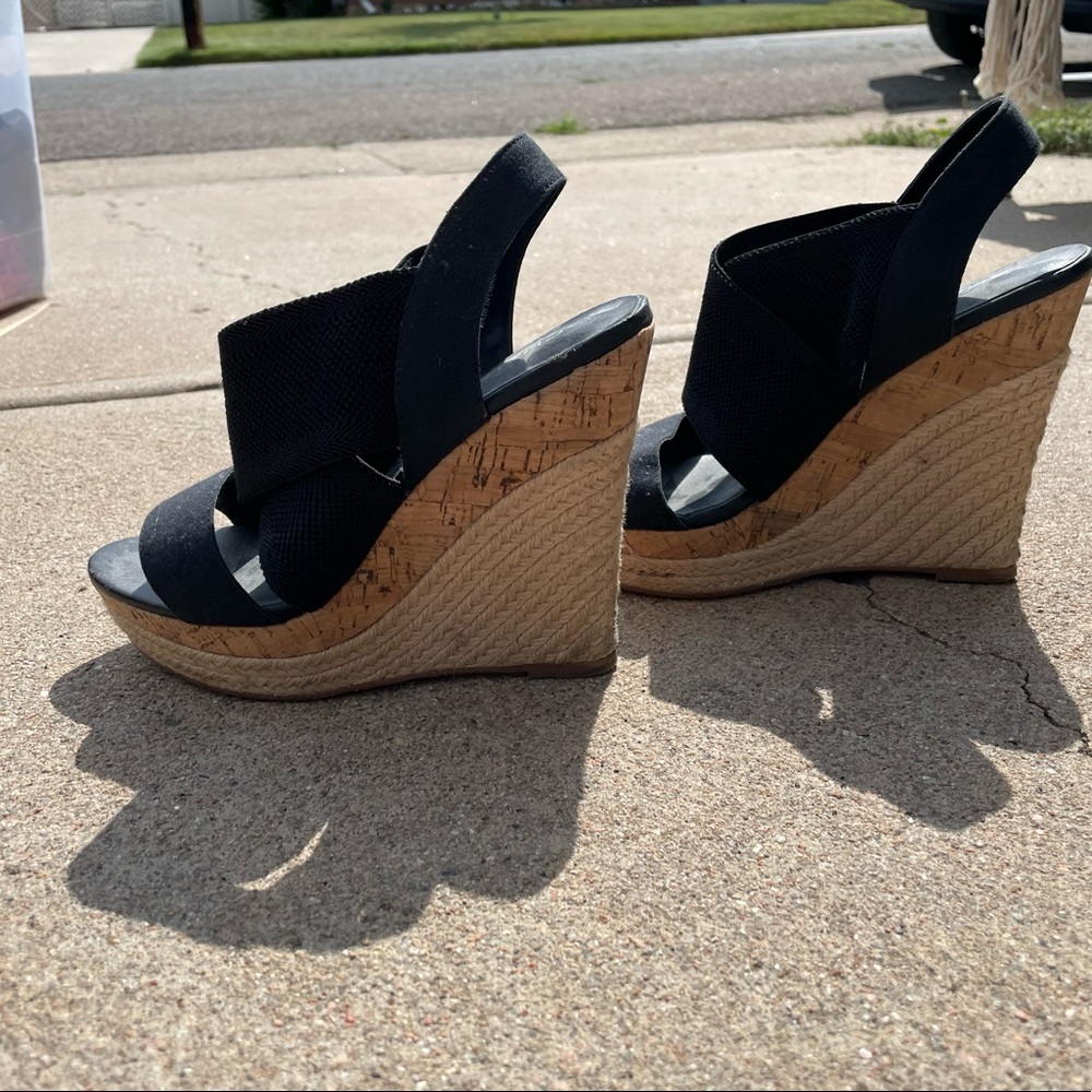 Black esparidellles wedges ,great summer look !